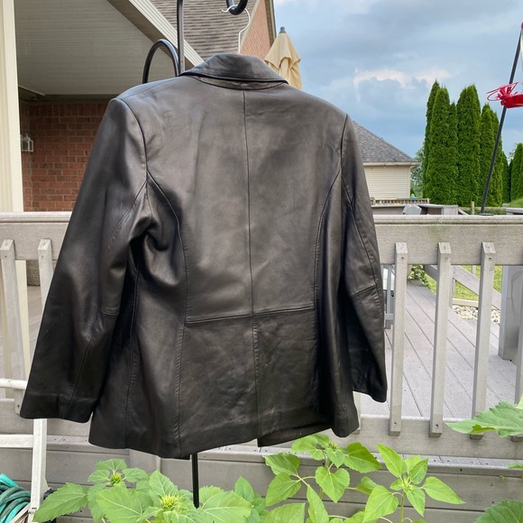 Genuine leather jacket - Picture 9 of 11
